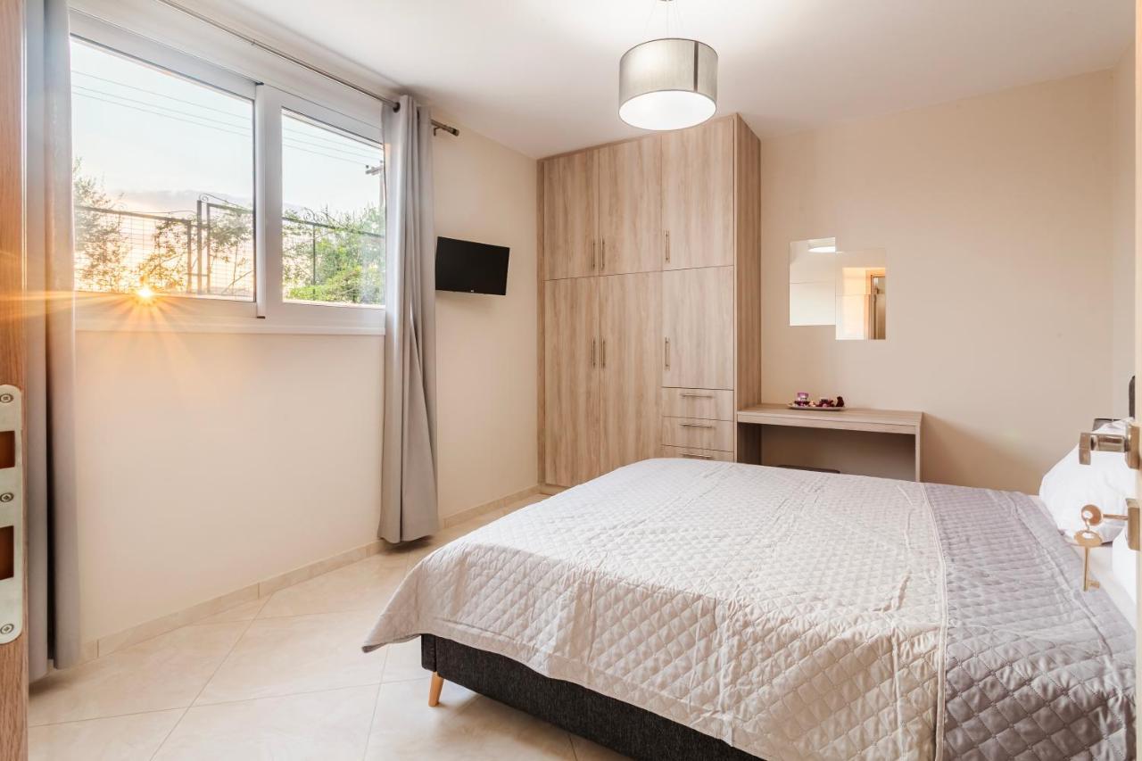 Kelly'S Sunset Apartment 2 Kalamata מראה חיצוני תמונה